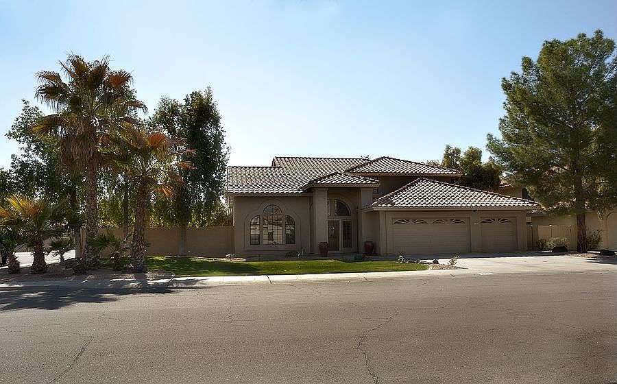 1st image of 185 E La Vieve Ln