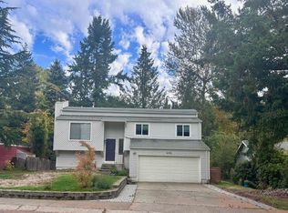 16700 132nd Pl SE, Renton, WA 98058