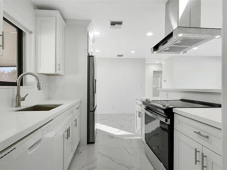 6374 SW 2nd St — Photo 7