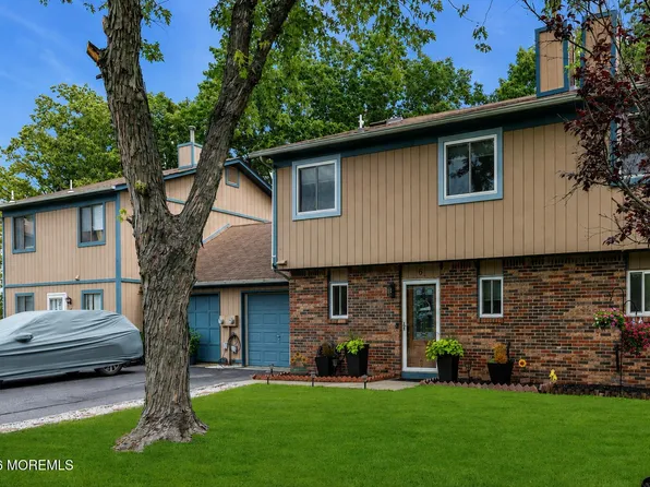 6 Swallow Lane #1000, Howell, NJ 07731