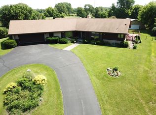 8212 N Us Highway 14, Harvard, IL 60033