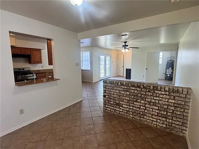 7425 Edward St — Photo 5