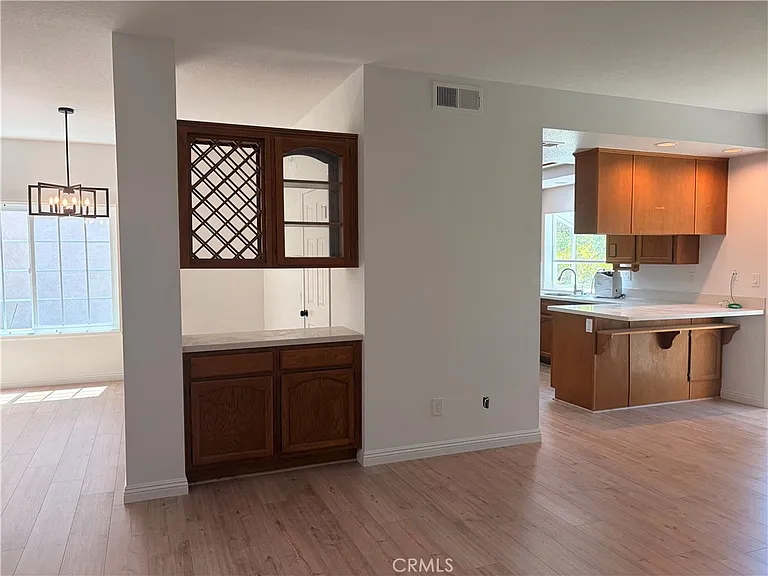 2664 Woodbury Dr — Photo 16