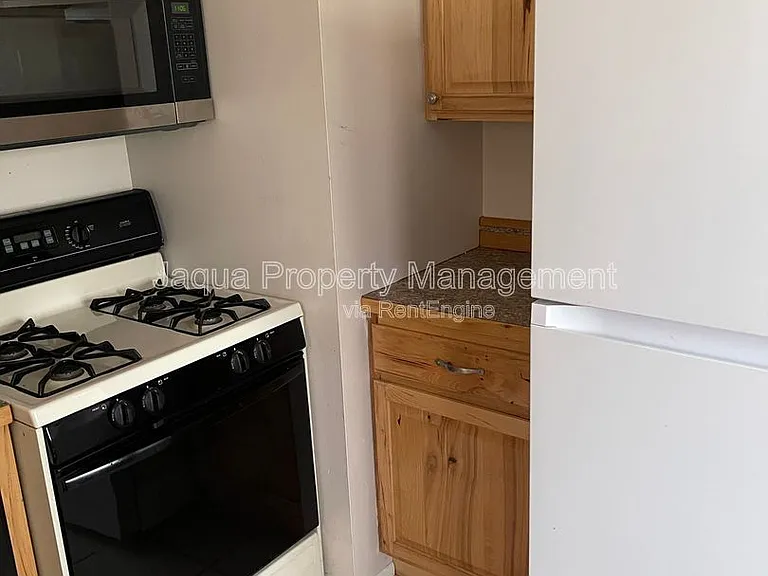 714 Garland Cir — Photo 6