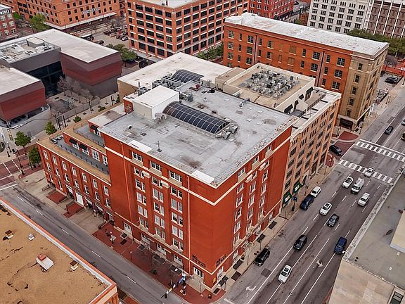 3rd image of 509 Elm St APT 206