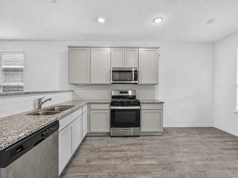 22338 Auburn Cabin Ln — Photo 10