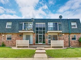 9986 S 84th Ter #2202, Palos Hills, IL 60465