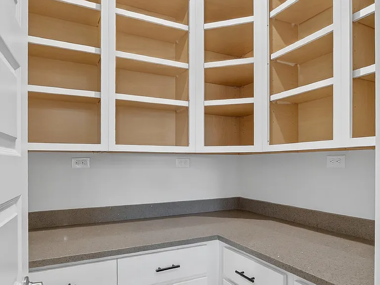 2233 Sandstone Pl — Photo 19