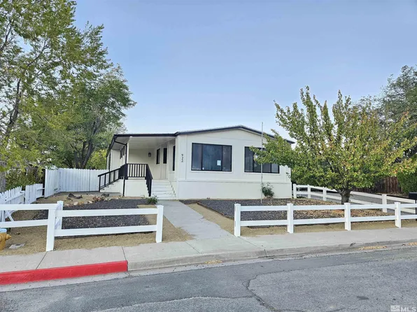 932 Loyola St, Carson City, NV 89705