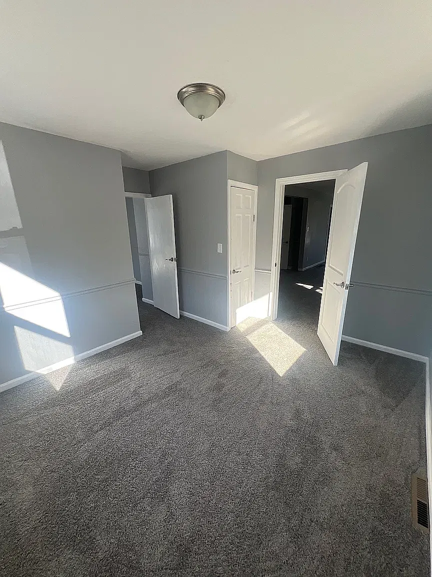 3 bed, 1380 sqft, $1,799 — Photo 4