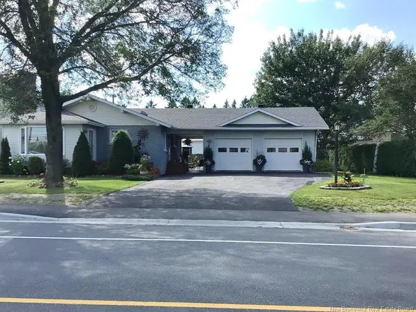685 Principale St, Haut Madawaska, NB E7A 2H3