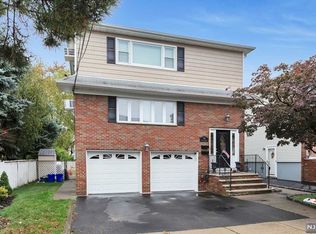 710 Tyler St #1, Lyndhurst, NJ 07071