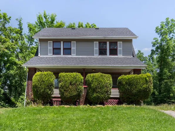 532 W Ravenwood Ave, Youngstown, OH 44511