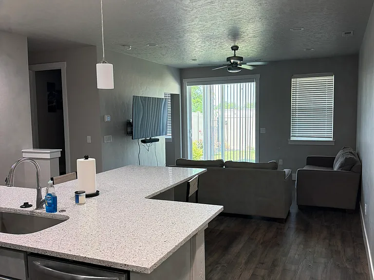1659 N Solterra Ln — Photo 13