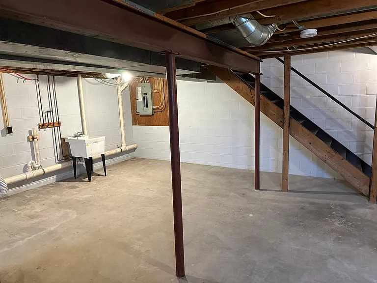12 Burke Dr #B — Photo 16