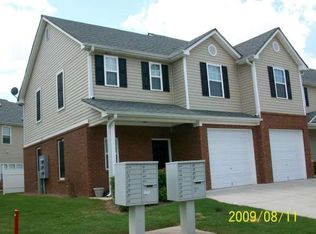 39 Eagle Glen Dr, Cartersville, GA 30121