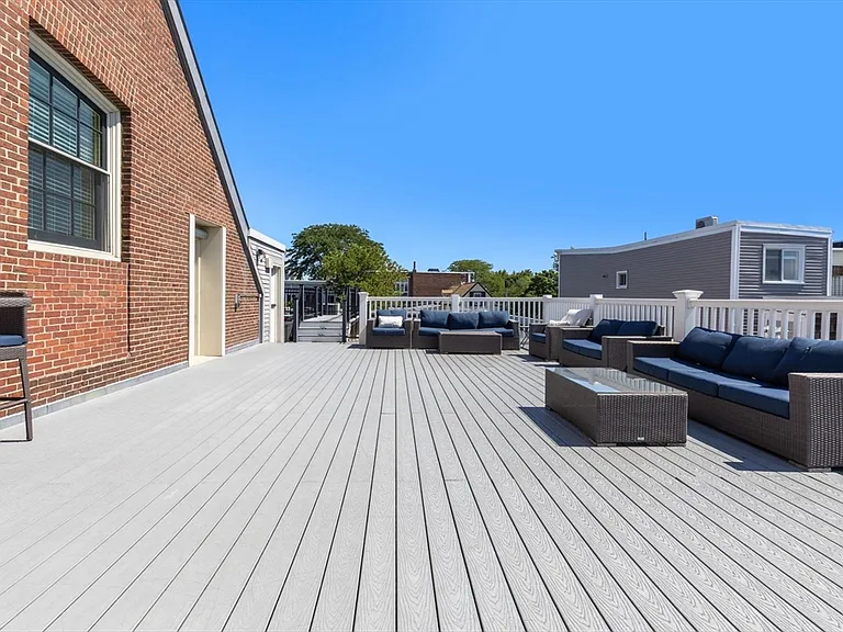380 Bunker Hill St #210 — Photo 33