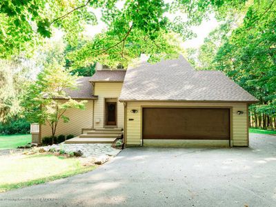 8315 W Eaton Hwy, Grand Ledge, MI, 48837
