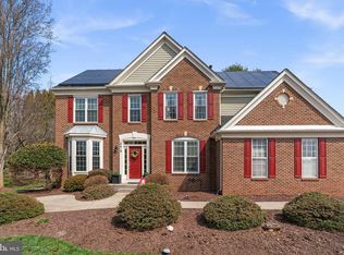 19619 Hoover Farm Dr, Gaithersburg, MD 20882