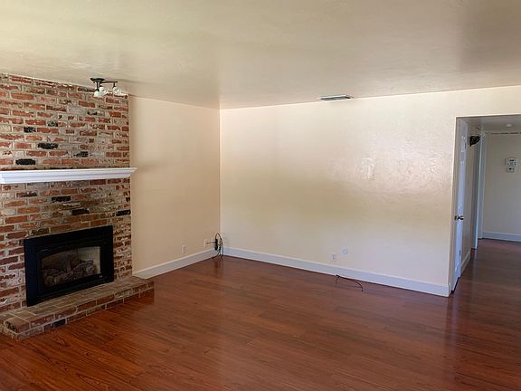 4th image of 7454 Cosgrove Way