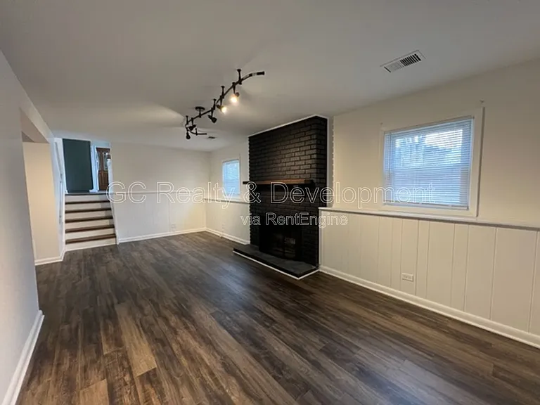 231 Ridgefield Ln — Photo 20