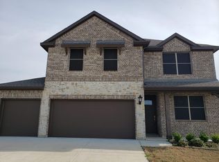 11 Pheasant Run, Sanger, TX 76266