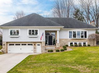 5733 Susan Ave, Edina, MN 55439