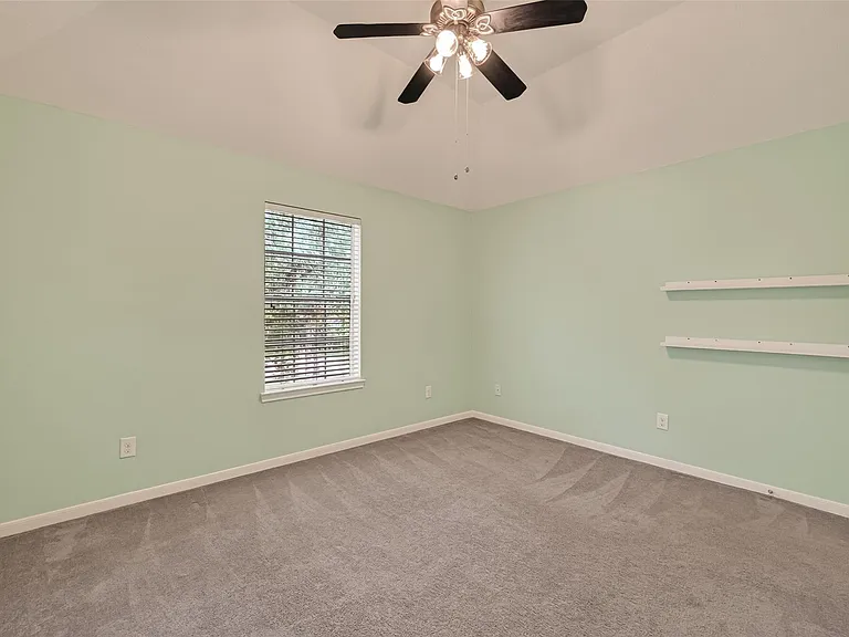 22411 Kendall Shay Ct — Photo 36