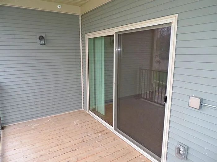 613 N 1st Ave #9 — Photo 24