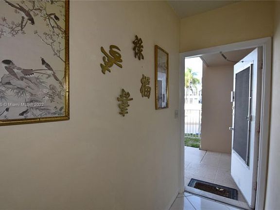 3rd image of 298 SE 6th Ave APT 10