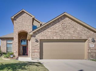 11325 Golden Ridge Ln, Haslet, TX 76052