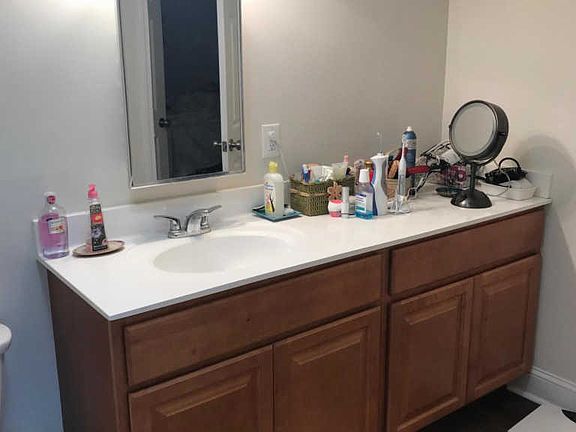 4th image of 16 Lake Ave APT 25