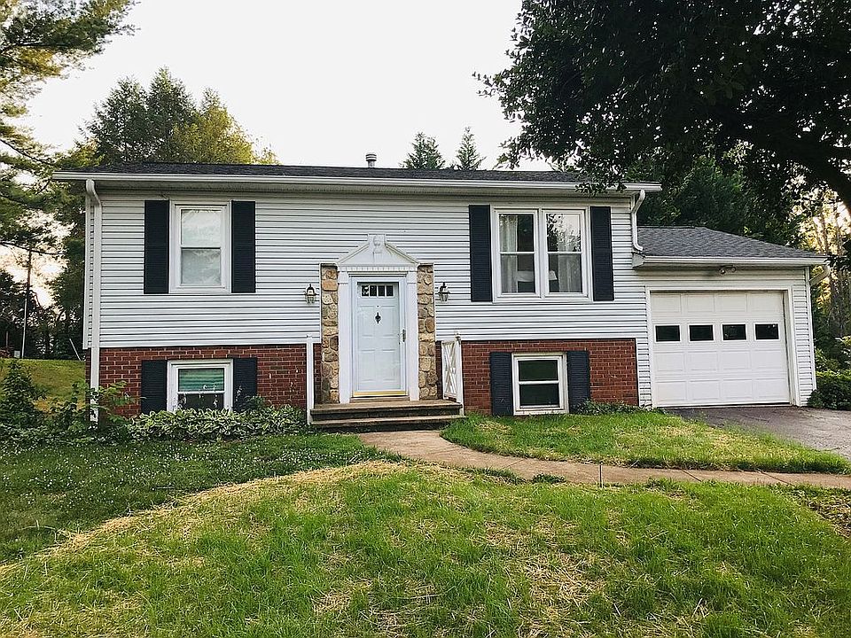 1st image of 351 Willow Lawn Dr