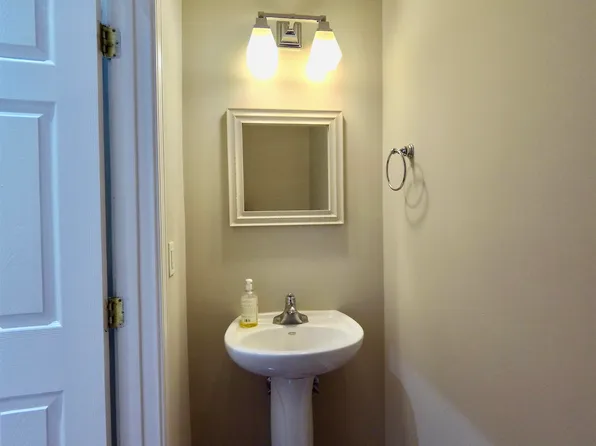 25 Mallard Place image 17 of 50