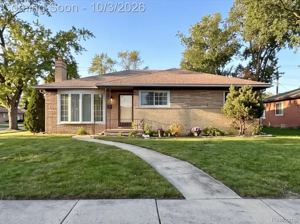 13440 Northfield Blvd, Oak Park, MI 48237