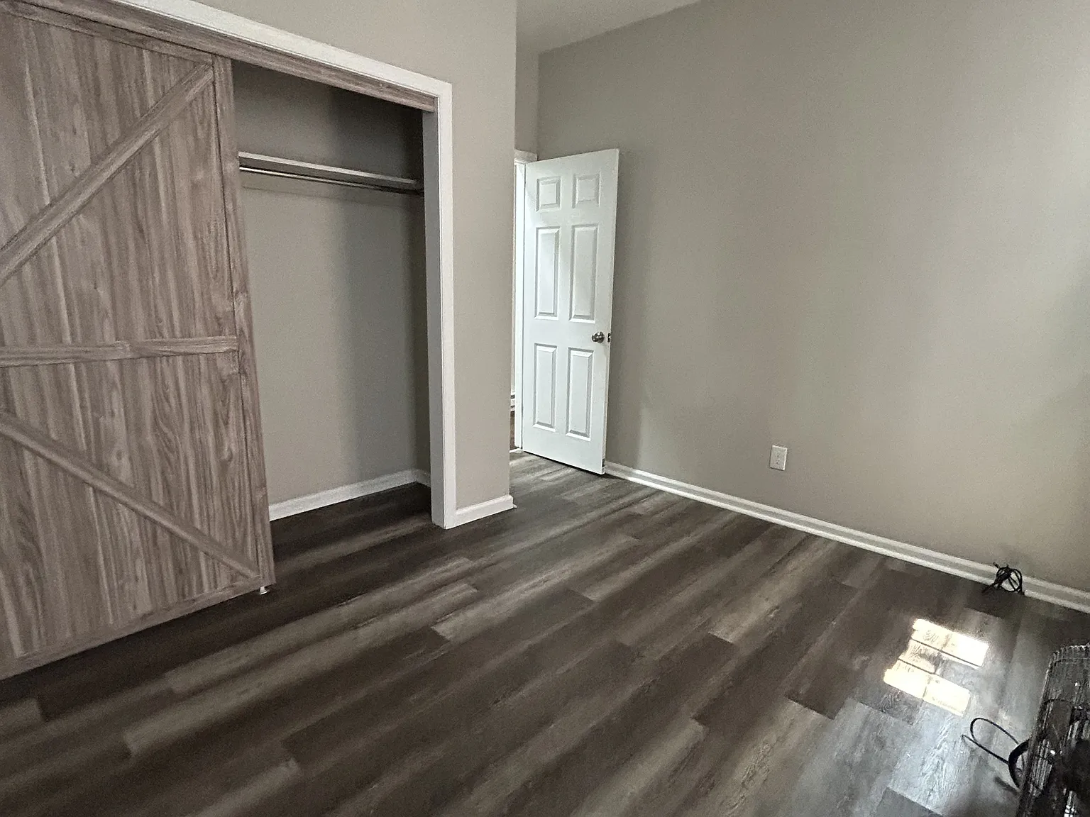 1 bed, 725 sqft, $1,475 — Photo 1