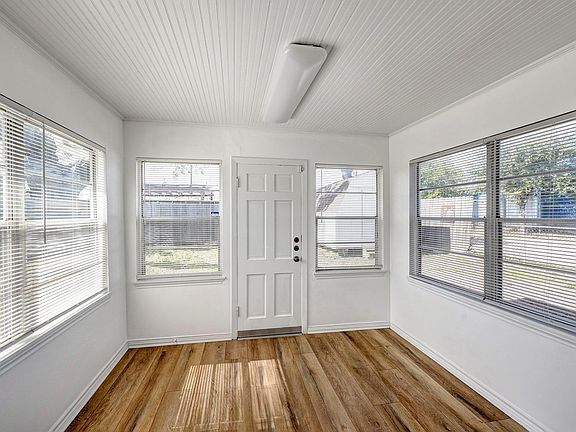 4th image of 1823 Angeline St