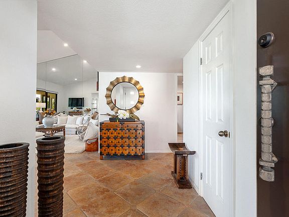 5th image of 85 Calle Encinitas