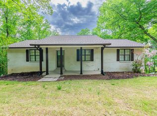 495 Spout Springs Loop, Muscle Shoals, AL 35661