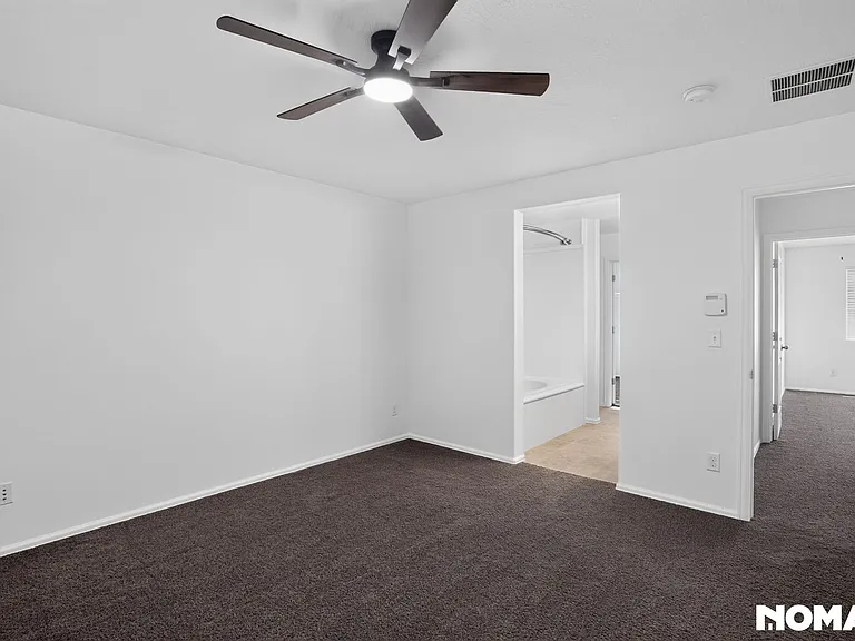 5459 N Chestnut St — Photo 13