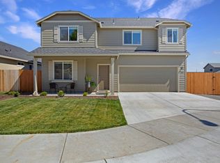 1810 Ingram Ln, Medford, OR 97501
