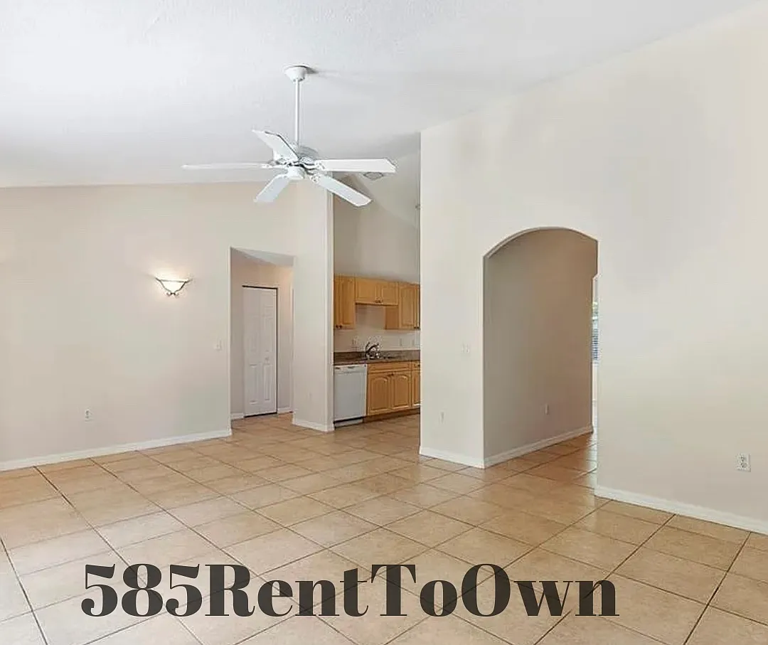 3 bed, 1438 sqft, $1,995 — Photo 3