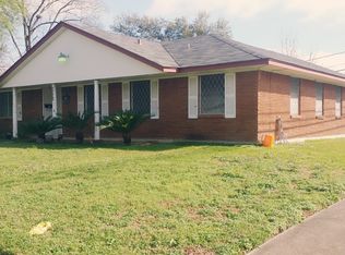 2615 Mulberry Ln, Pasadena, TX 77502