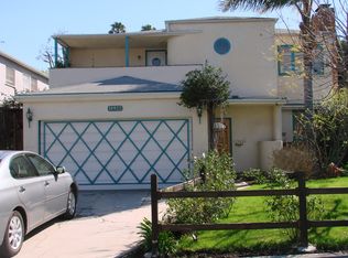 11922 Magnolia Blvd, Valley Village, CA 91607