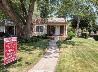 10000 Oak Park Blvd, Oak Park, MI 48237