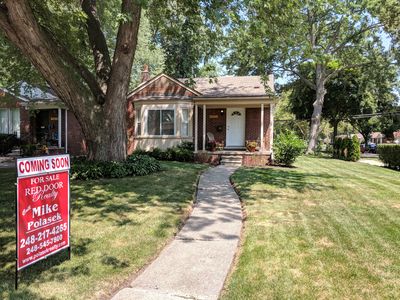 10000 Oak Park Blvd, Oak Park, MI, 48237