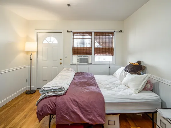 342 4th Street image 9 of 15