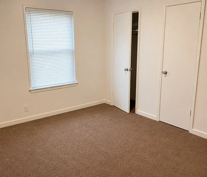 1019 Ruby Ln — Photo 5