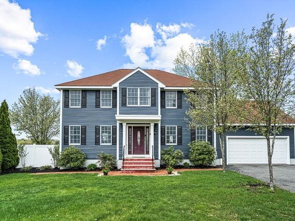 14 Kayla Dr, Saugus, MA 01906