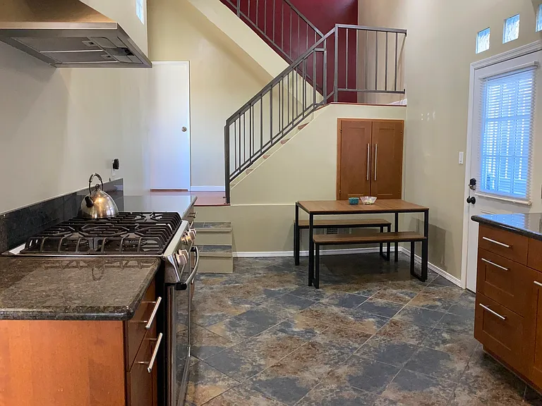 1841 Marney Ave — Photo 8